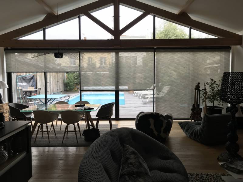 Stores enrouleurs électriques - Particulier à Mérignac