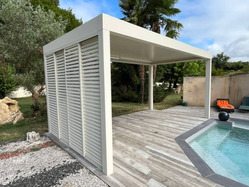 Installation de pergola bioclimatique Coublanc Hauteval