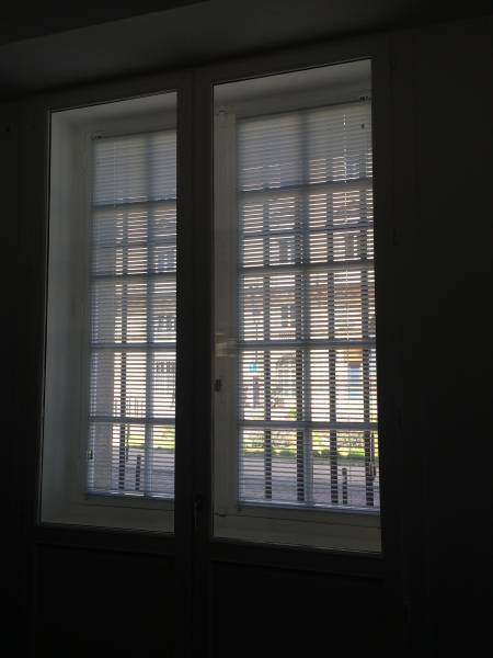 Rolling Stores vous installe des stores vénitiens à Bordeaux